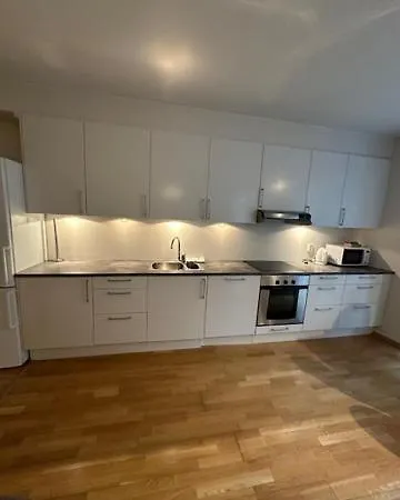 Small - Centre Apartment