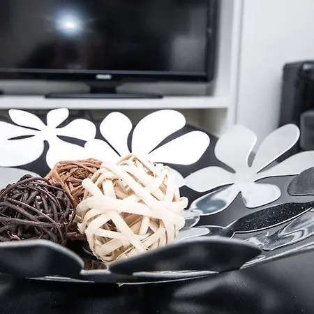 아파트 스타방에르 스몰 아파트먼트 - 시티 센터 스타방에르