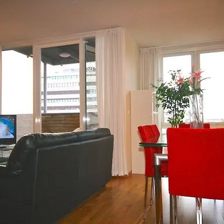 Small - Centre Apartment