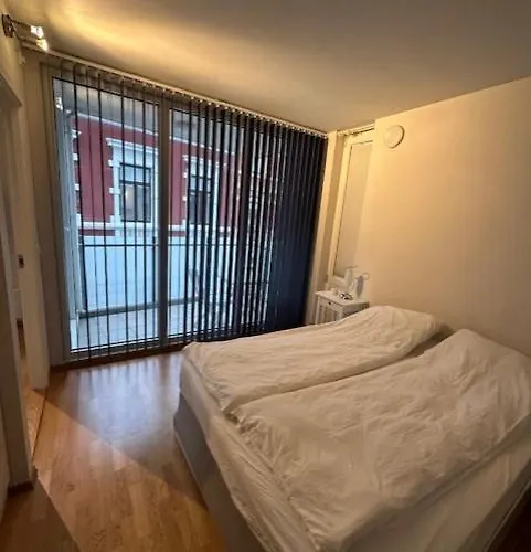 Small - Centre Daire Stavanger