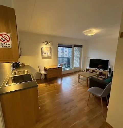 Daire Small - Centre