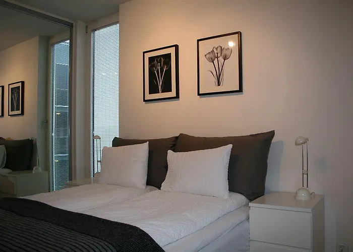 Small - Centre Daire Stavanger