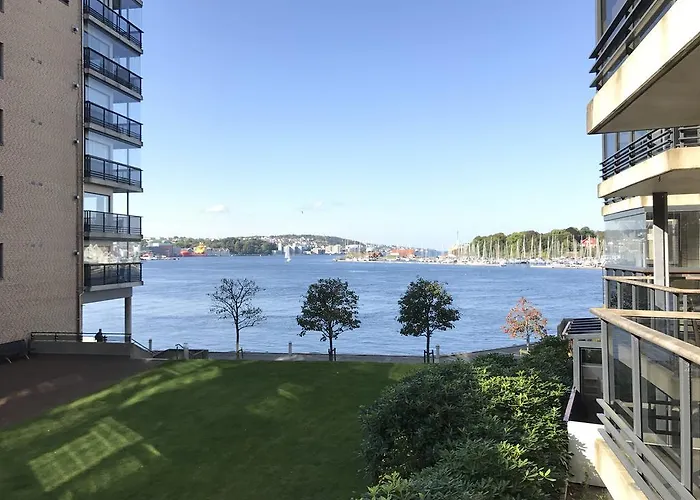 Daire Small - Centre *