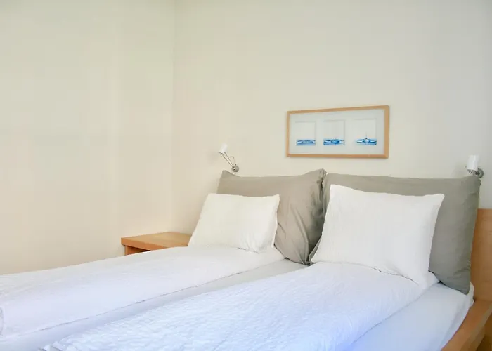 Daire Small - Centre *