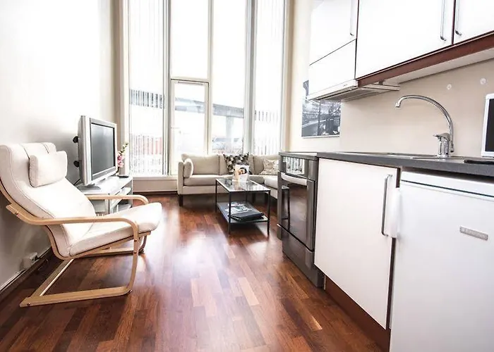 Daire Small - Centre *